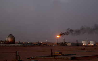 Typ fundamentalny: ropa naftowa pod presją wojny handlowej