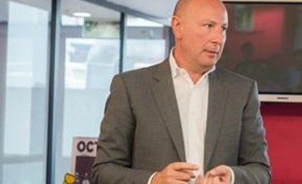 Stephen Allan, prezes MediaCom