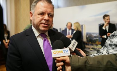 Prezes Sieci Badawczej Łukasiewicz Andrzej Dybczyński był podejrzany o nieprawidłowości przy zawiera