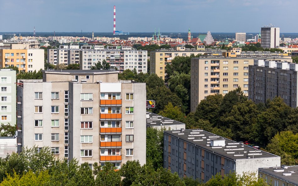 Po słowach Jarosława Kaczyńskiego rząd chce mieszać w spółdzielniach