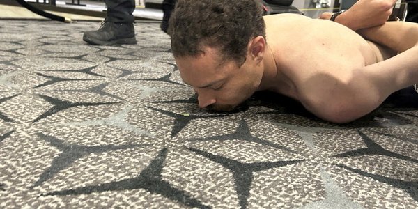 Strzały na kolacji gali korespondentów z Trumpem. Oskarżono podejrzanego