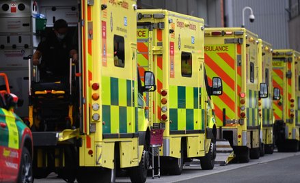 Brytyjski anestezjolog do ministra zdrowia: Nie zaszczepiłem się - zostanę zwolniony?