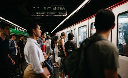 Barcelona ma dość fałszujących muzyków w metrze. Będą egzaminy dla grajków