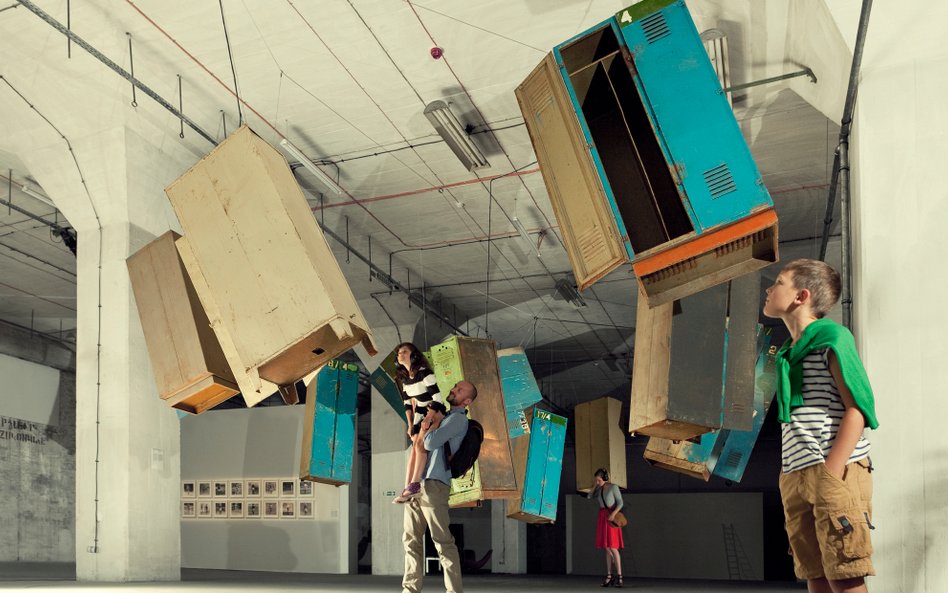 Instytut Sztuki Wyspa w Gdańsku ulokowany jest na dawnych terenach Stoczni. Jest pierwszą w Polsce n