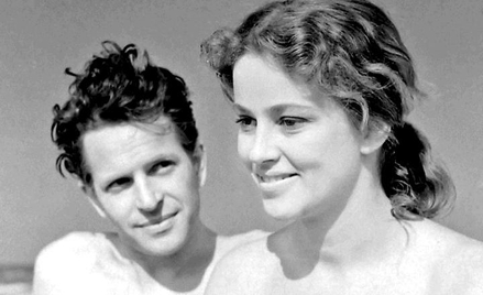 Jan Machulski i Hanna Zembrzuska w filmie „Wolne miasto”, 1958 r.