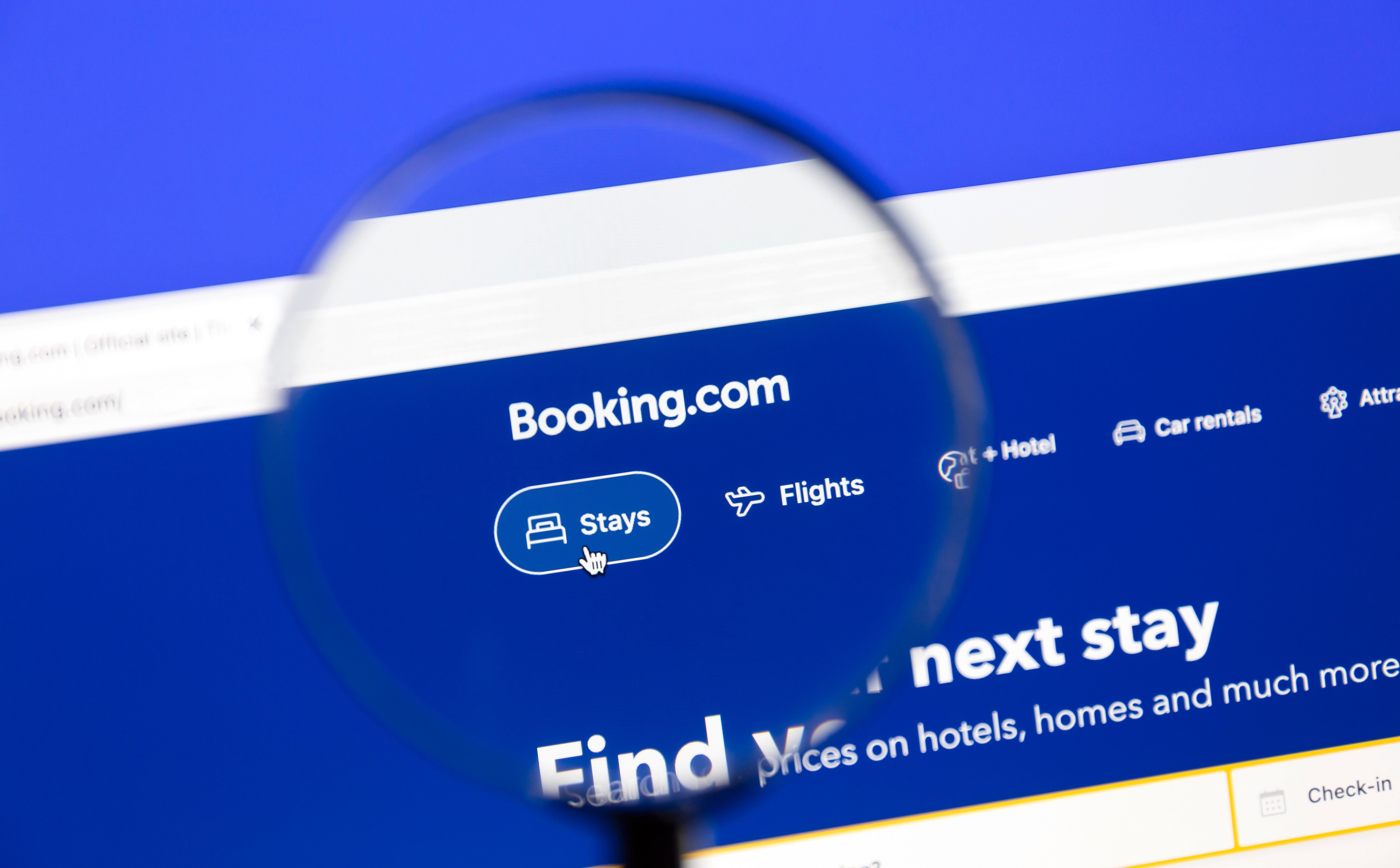 Rezerwacja przez Booking nieprzejrzysta i nieczytelna? UOKiK stawia warunki