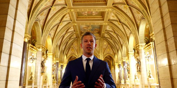 Péter Magyar może z Donaldem Tuskiem odbudować Grupę Wyszehradzką. Ale w sprawie ropy z Rosji jest ostrożny