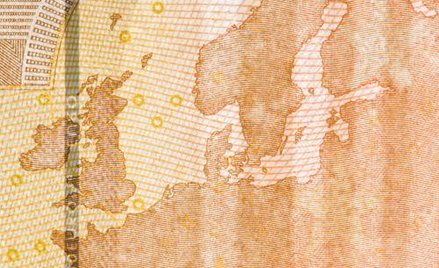 Lokale: sprzedaż w Polsce, zakup w Unii