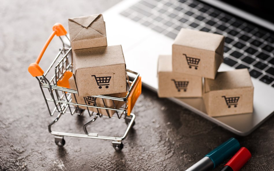 Gorący okres dla e-commerce. Na które spółki postawić?