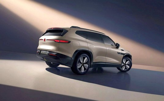 Volkswagen ID. UNYX 08