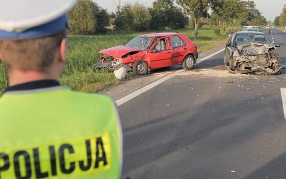 Kierowcy nieposiadający w ogóle prawa jazdy spowodowali w zeszłym roku 1,5 tys. wypadków