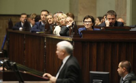 Watchdog: akt oskarżenia za brak informacji o kampanii wyborczej 2015