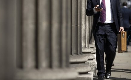 Kosmicznie szybka rekrutacja na dyrektora