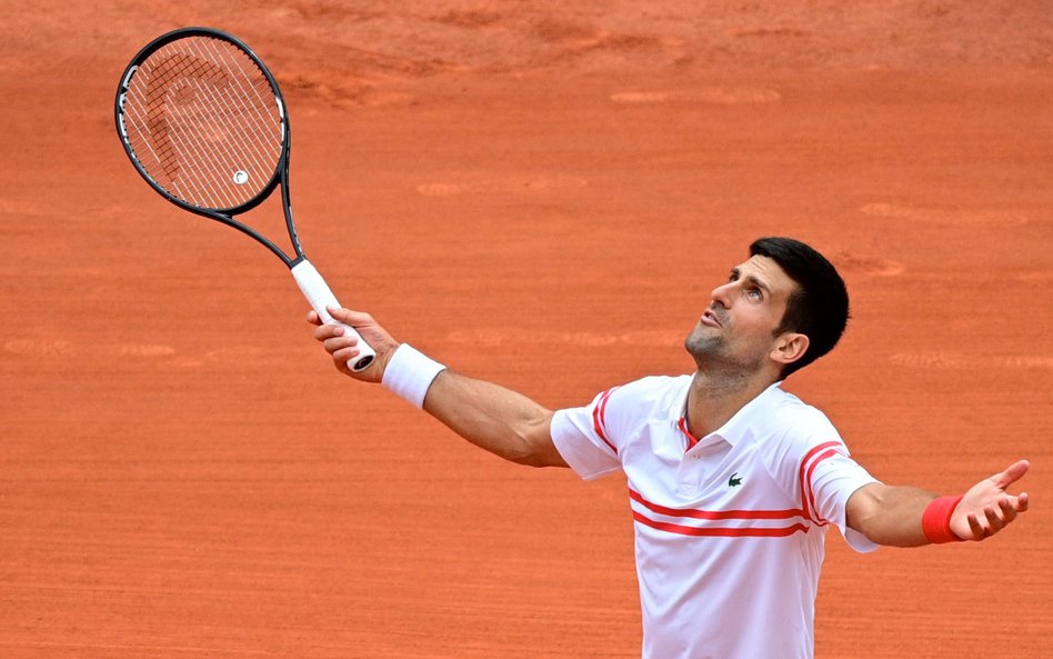 Novak Djoković w tym roku rozegrał tylko trzy mecze i nie bardzo wie, na co go stać MARTIN BUREAU/AF