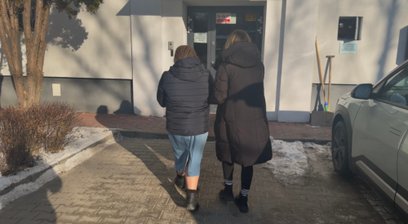 Zatrzymana 61-latka usłyszała siedem zarzutów