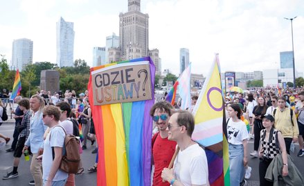 Ofensywa działaczek Nowej Lewicy zakończyła się sukcesem – zmieniła inicjatywę partyjną w sprawie zw