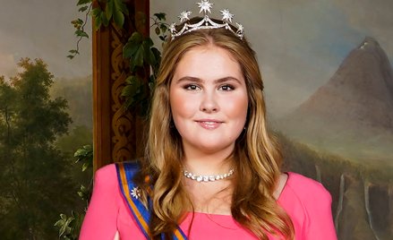 W minionym roku księżniczkę Katarzynę-Amalię widywano w Madrycie, między innymi w towarzystwie królo