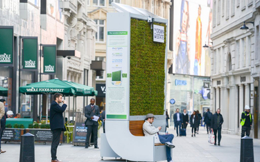 The CityTree to nowatorska instalacja miejska, która ma filtrować zanieczyszczone powietrze.