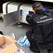 Papierosy warte ponad ćwierć miliona złotych ukryte w tirze
