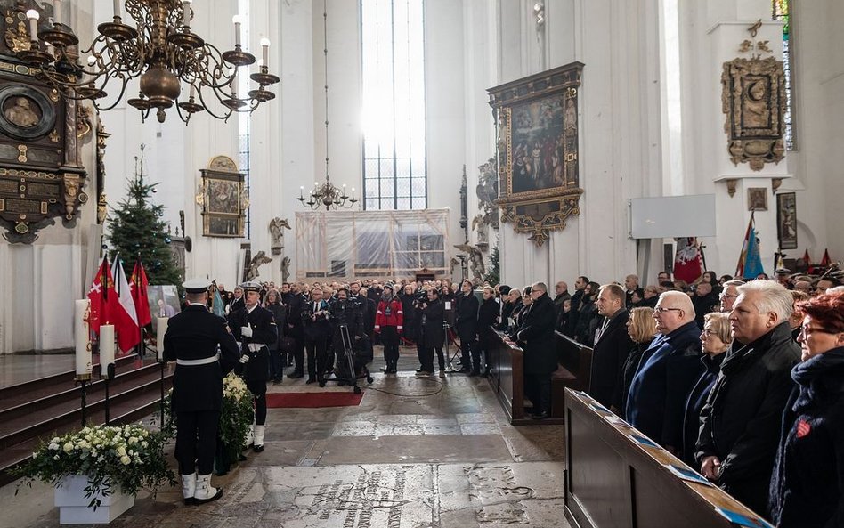 Brat Pawła Adamowicza: Wystawiali polityczny akt zgonu mojemu bratu, otrzymałem prawdziwy