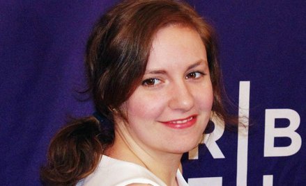 Lena Dunham podkreśla swoje zaangażowanie w walkę z chorobą nawet wzorem na ubraniu