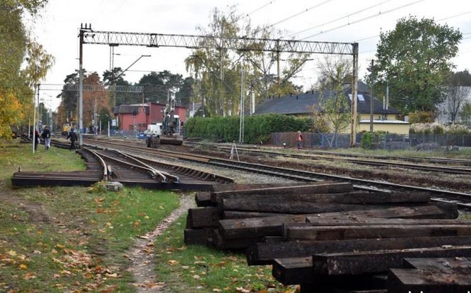 Prowadzone prace na linii WKD są powodem znacżących utrudnień dla pasażerów