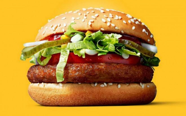 Wegański "hamburger" w McDonald's
