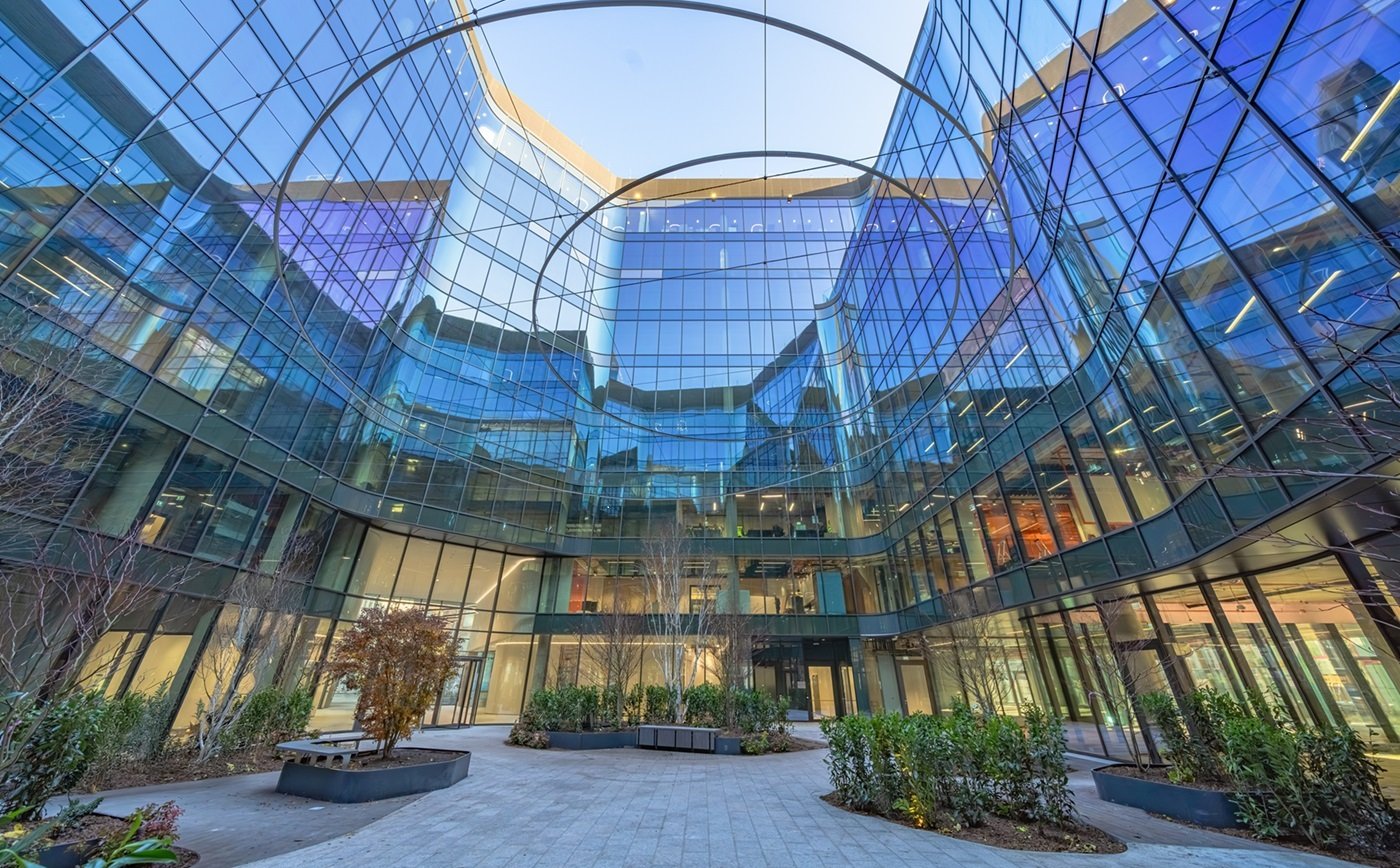 Nowoczesne biura dla państwowych instytucji. Są konsolidacje