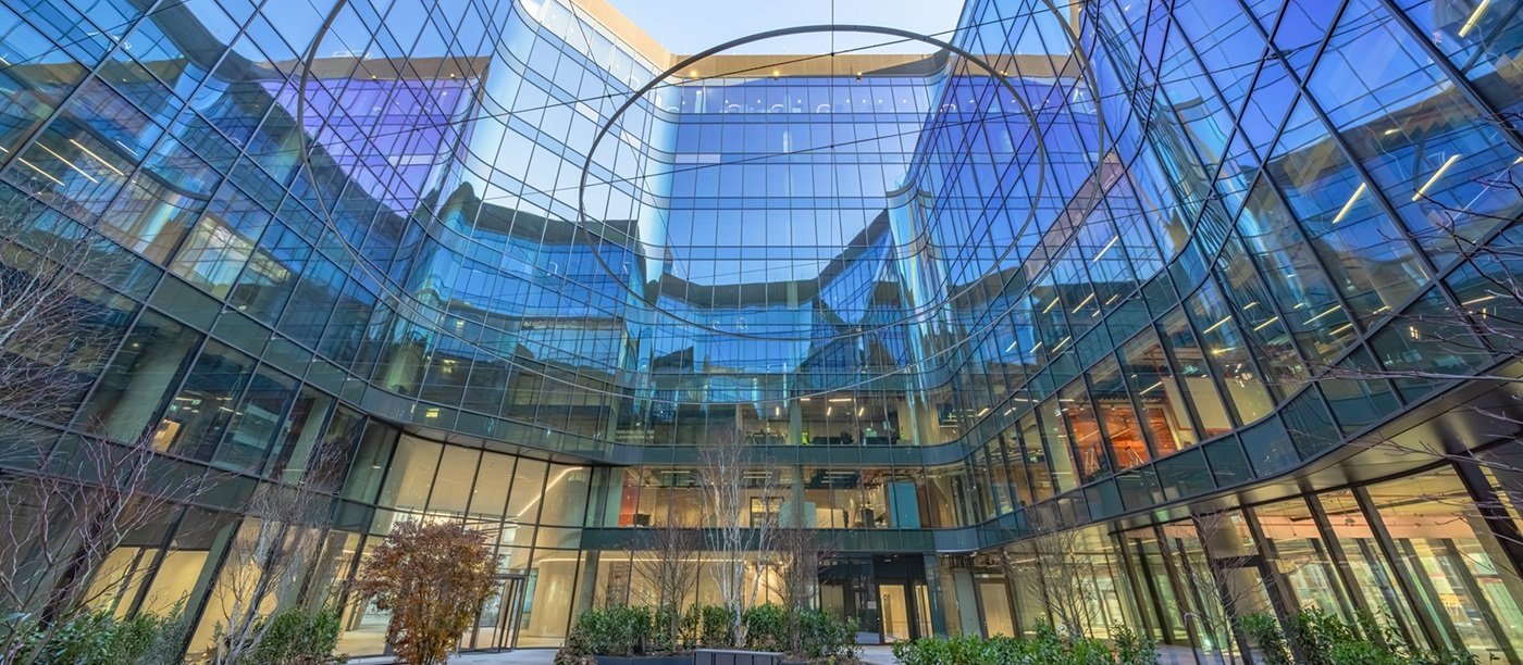 W Warszawie więcej biur znika, niż powstaje. Będą podwyżki czynszów