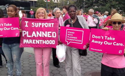 Akcja Pink Out for Planned Parenthood