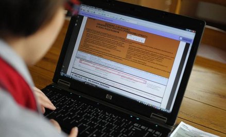 Najtaniej fundusze kupuje się przez Internet