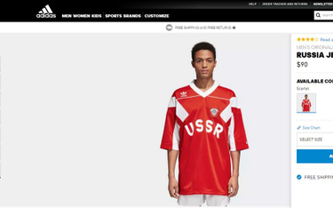 Adidas sprzedaje koszulki z sierpem i młotem. Oburzenie na Litwie