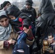 Grecja: Setki migrantów zabokowały drogę do Macedonii