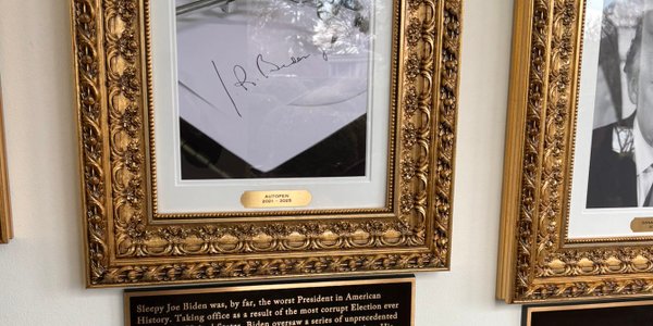 Donald Trump zmienia Biały Dom. Tablice pod portretami uderzają w poprzedników