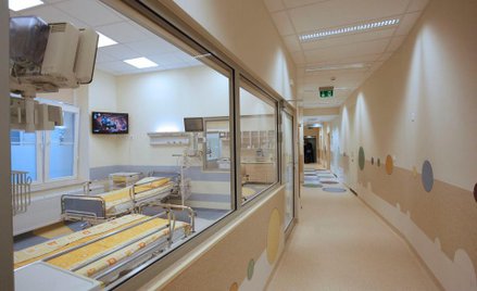 Ordynator szpitala w Kutnie zawieszona po śmierci chłopca