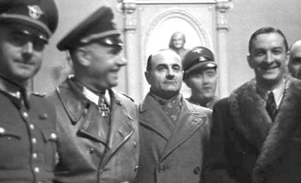 René Bousquet, szef policji Vichy (pierwszy z prawej), podczas spotkania z niemieckimi oficjelami w 