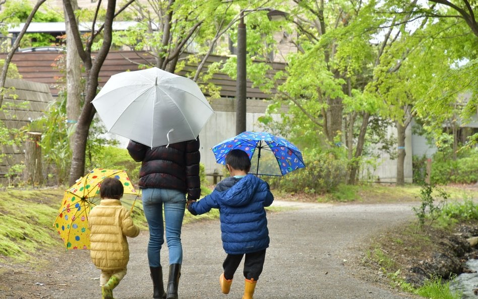 Najnowsze prognozy IMGW na najbliższe dni. Będzie cieplej, ale również deszczowo