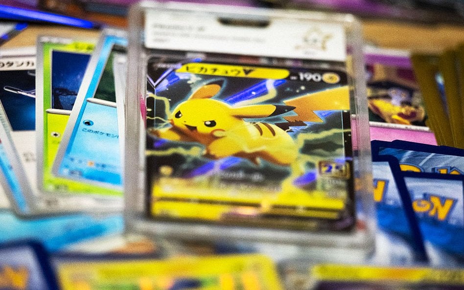 Popularność Pokémonów na przestrzeni lat nie osłabła; niektóre karty, warte niegdyś zaledwie kilka d