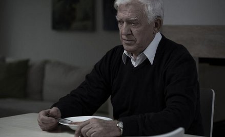 Ile dorosłych dzieci w Polsce nie wyprowadza się od rodziców?