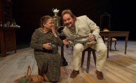 "Wujaszek Wania" w Teatrze Dramatycznym w Płocku. Fot. Waldemar Lawendowsk