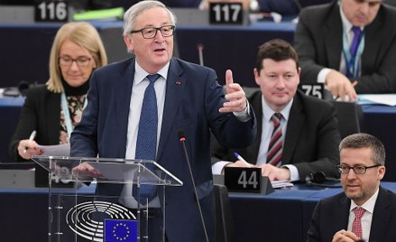 Juncker gratuluje Putinowi. Liczy na współpracę