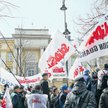 Związkowcy z „Solidarności” przybyli pod siedzibę premiera w chwil, gdy ich głos mógł być dobrze sły