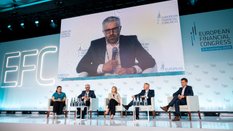 Uczestnicy panelu „Bankowość dla przedsiębiorstw 4.0 – jak technologia wspiera relacje z klientami?”