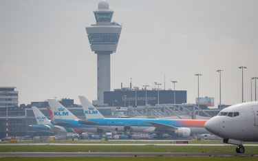Amsterdam: wstrzymano 500 lotów, bo zabrakło paliwa