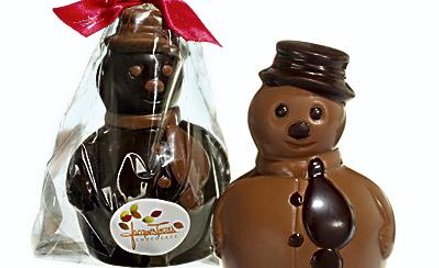 W złotku z inicjałem czekoladnika