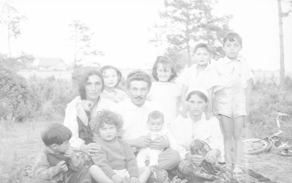 Fotografie Cyganów, lata 50.-70. XX w., fot. Jerzy Ficowski