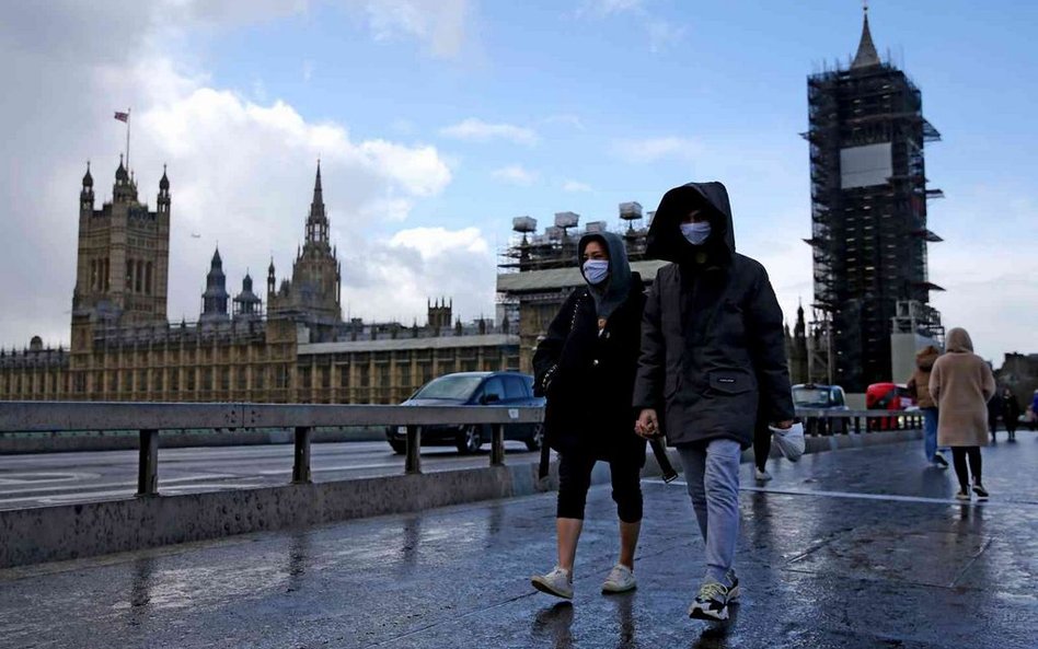 Brytyjski epidemiolog zarażony? "Dużo wirusa w Westminsterze"