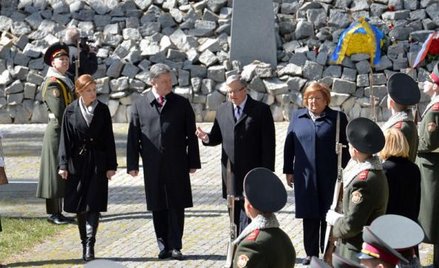 Obaj prezydenci na cmentarzu w Bykowni oddali hołd polskim oficerom zamordowanym przez NKWD