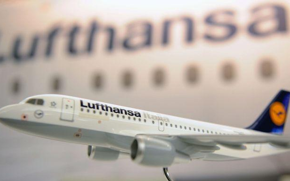 Lufthansa zarobiła trzy razy więcej niż rok temu