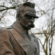 Józef Piłsudski, co prawda szanował prawo, ale już szczegółami (czyli konkretnymi przepisami ustaw) 